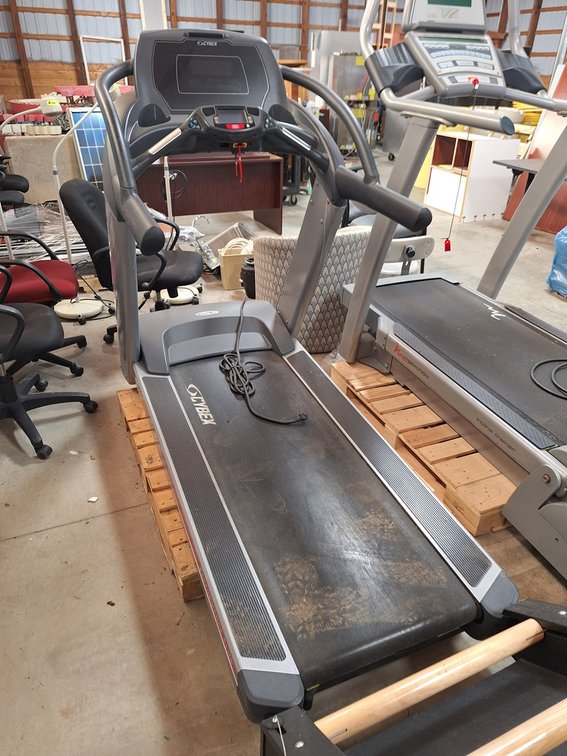 Cybex Performance Plus Treadmill