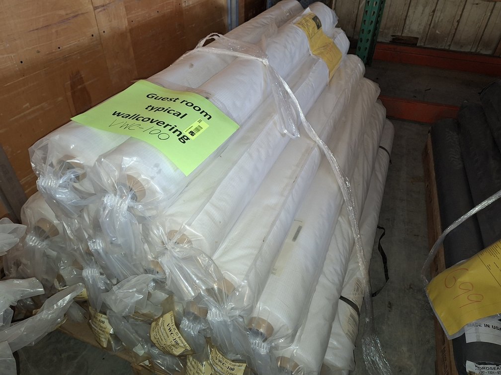 Approx. 26 Rolls Wall Covering, 30 Yards x 5'5"