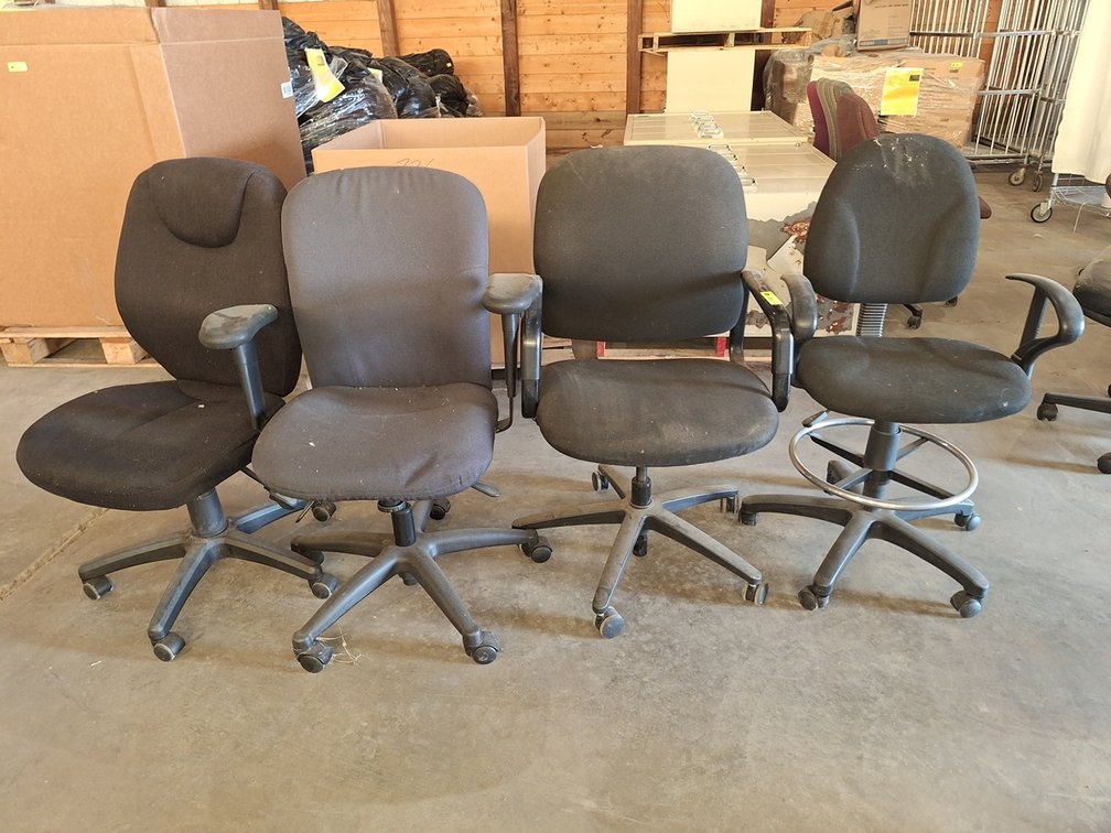 4 Office Chairs