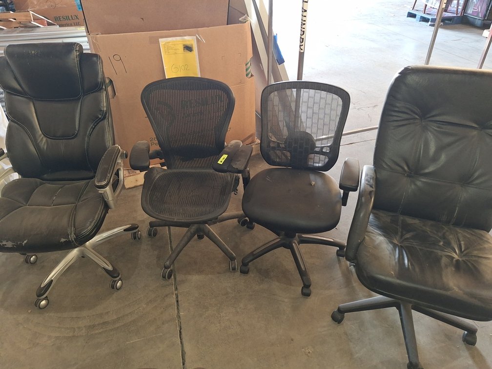 4 Office Chairs