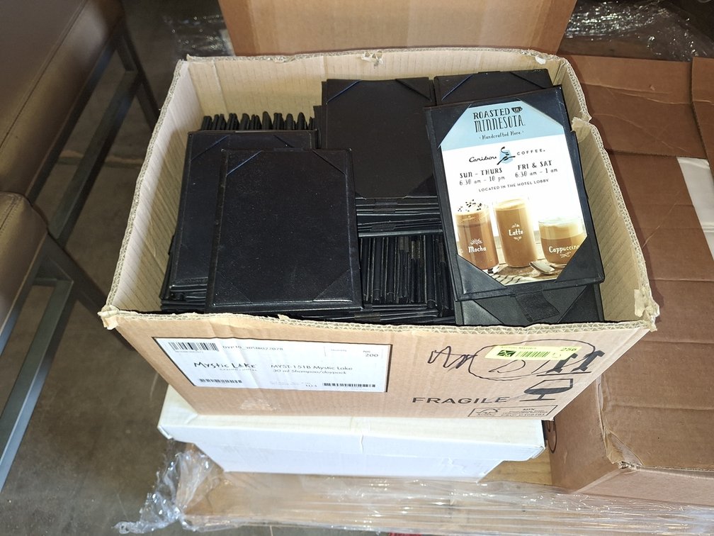 2 Boxes Table Toppers