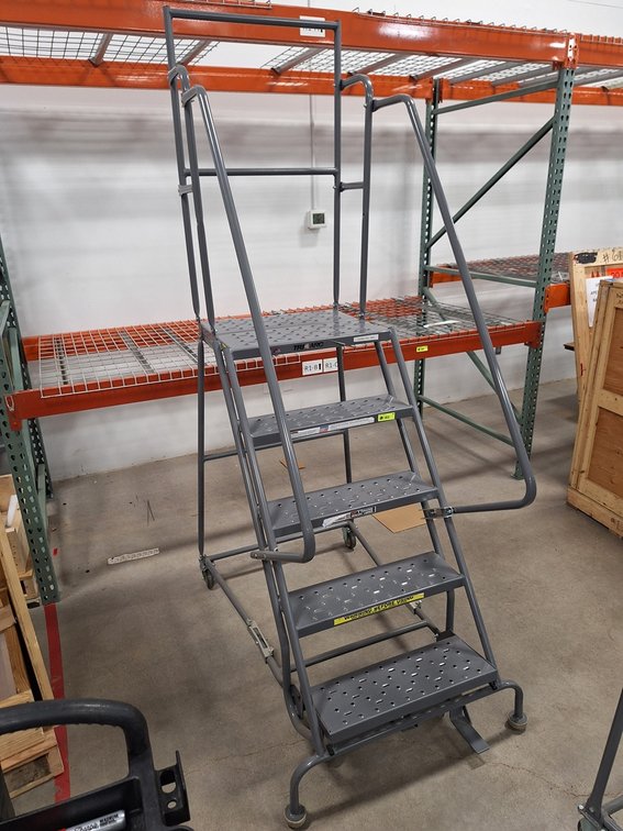 Tri Arc Stairs on Wheels, 50" Top Platform