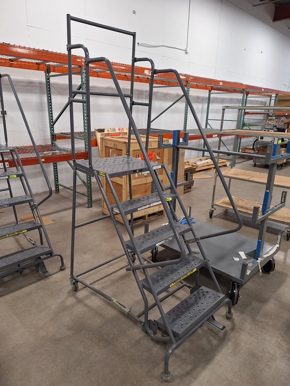 Tri Arc Stairs on Wheels, 50" Top Platform