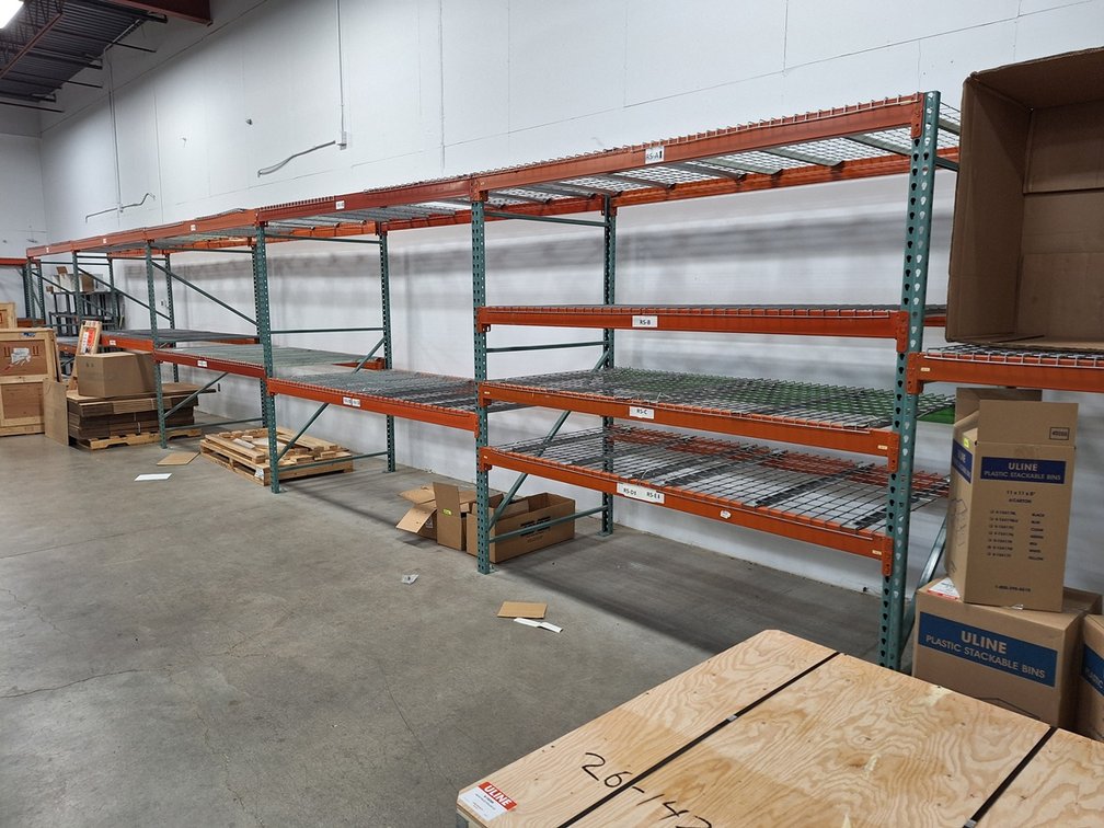 Pallet Racking: 6 Uprights 48"x96", 24 - 9' Crossbars, Wire Grid Decking