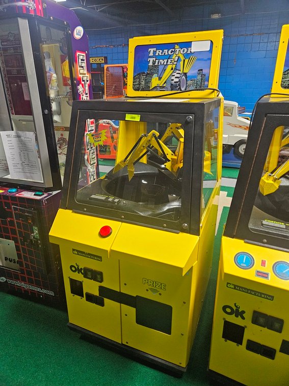 OK Manufacturing Tractor Time Crane Game, Serial 24296