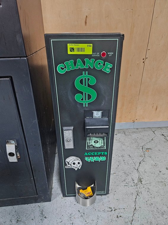 American Changer Change Machine, Comes with $200 in Tokens