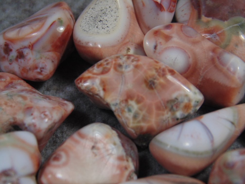 Several polished Thomsonite nuggets, 41 grams