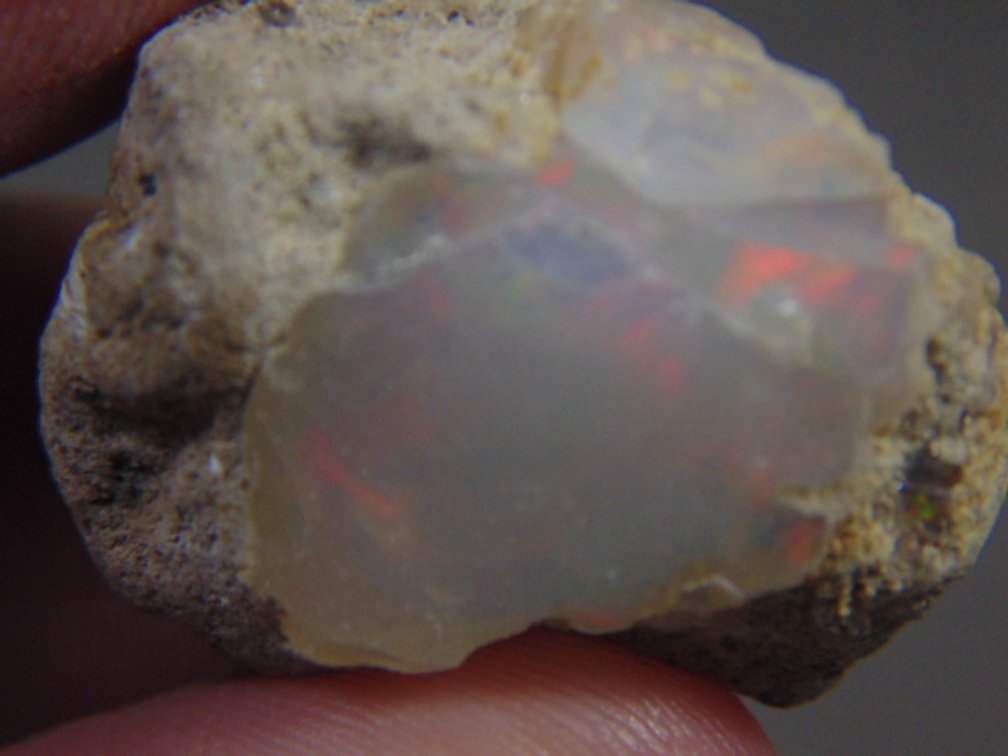 A rough 6.1 gram Ethiopian Opal