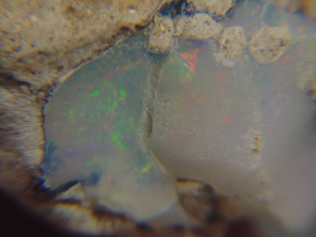 A rough 7.1 gram Ethiopian Opal