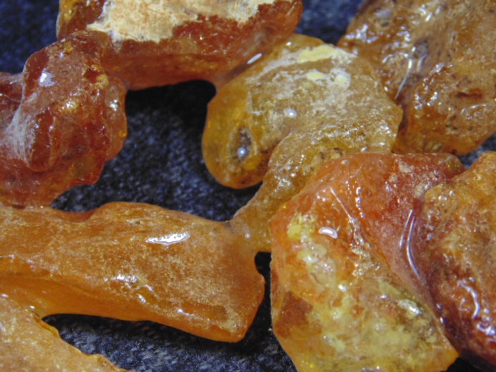 1.2 ozs of rough Amber