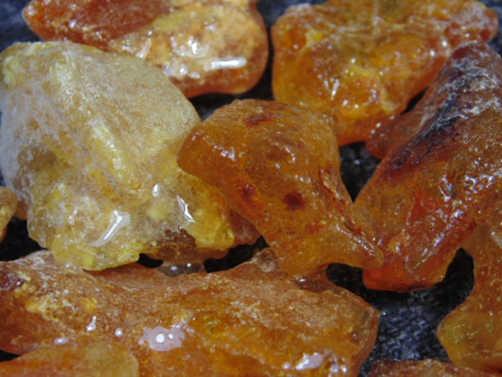 1.4 ozs of rough Amber