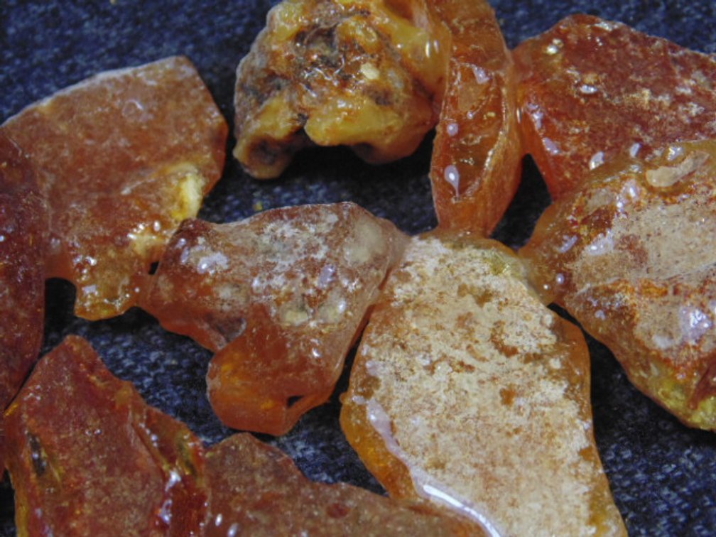1.1 ozs of rough Amber