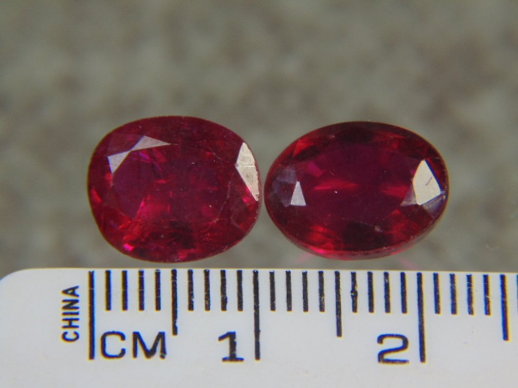 Two faceted Rubies, 2.2 grams