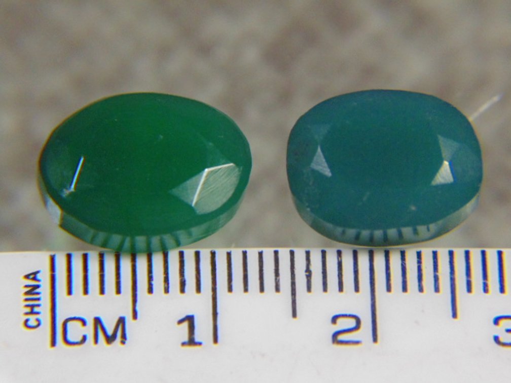 Two faceted Emeralds, 2.6 grams