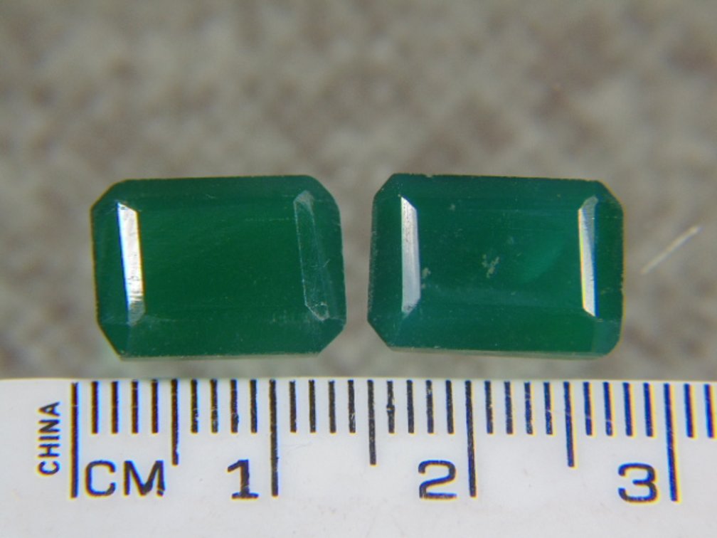 Two faceted Emeralds, 2.7 grams