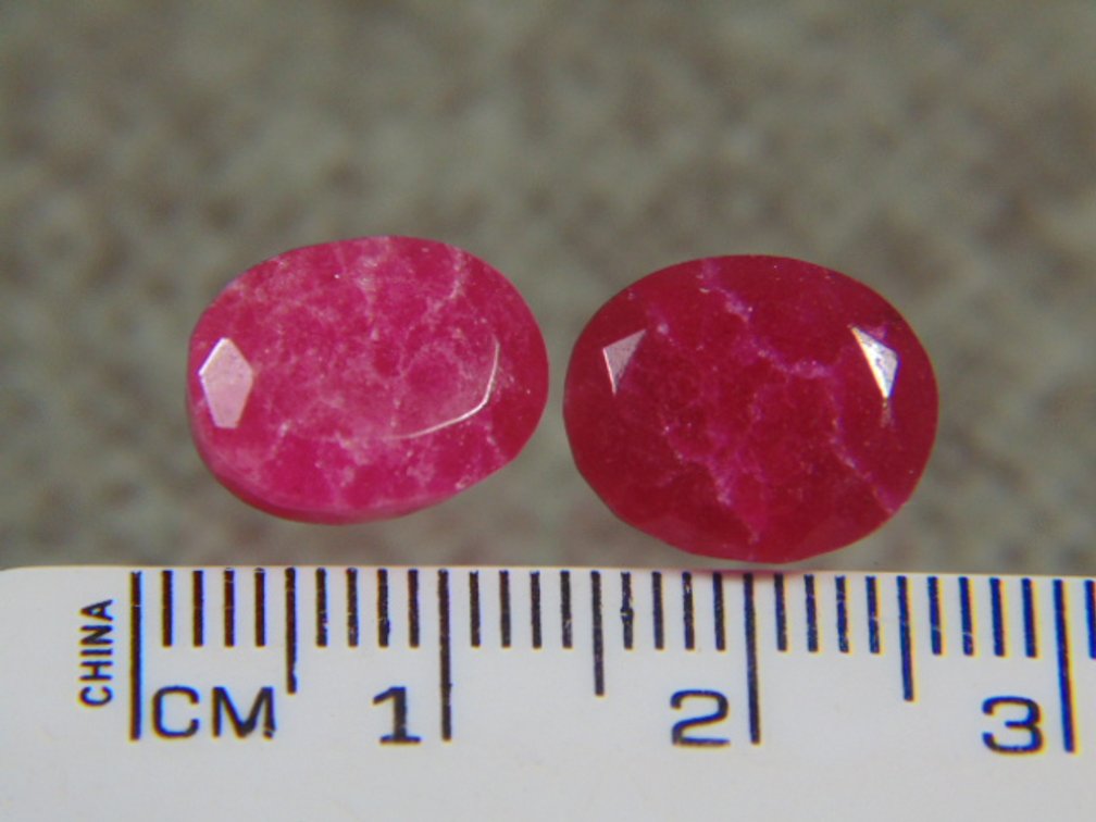 Two faceted Rubies, 2.2 grams
