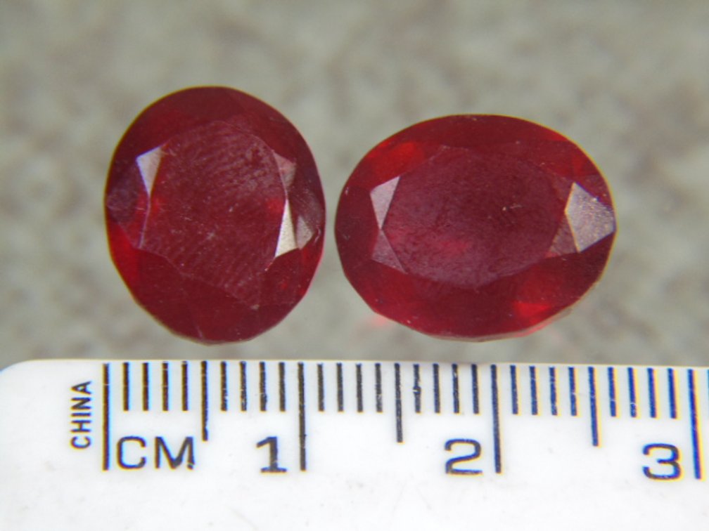 Two faceted Rubies, 3.3 grams