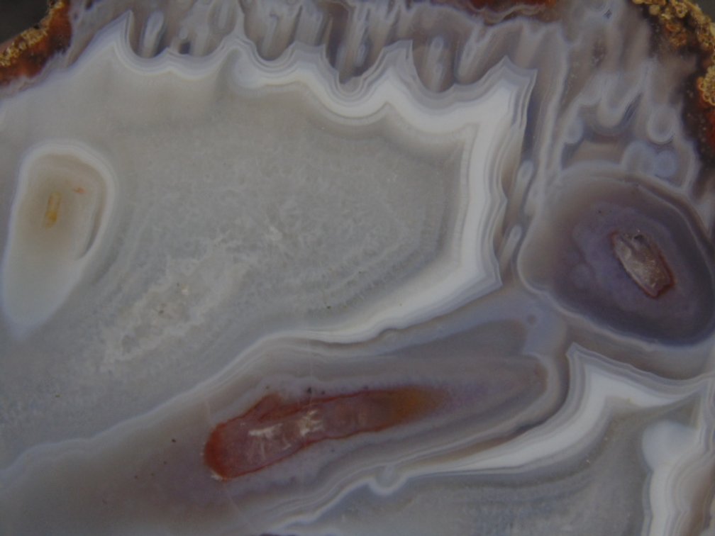 A high quality 12.5 oz face polished Moroccan Agate