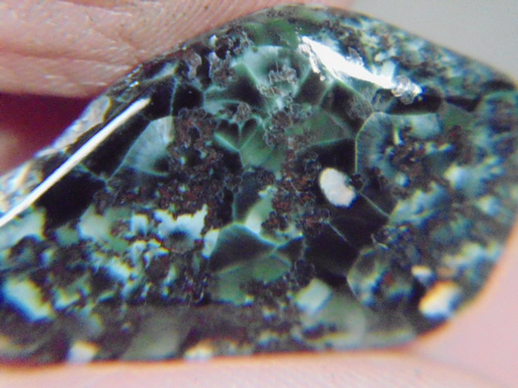 A face polished Greenstone nugget, 1.8 grams