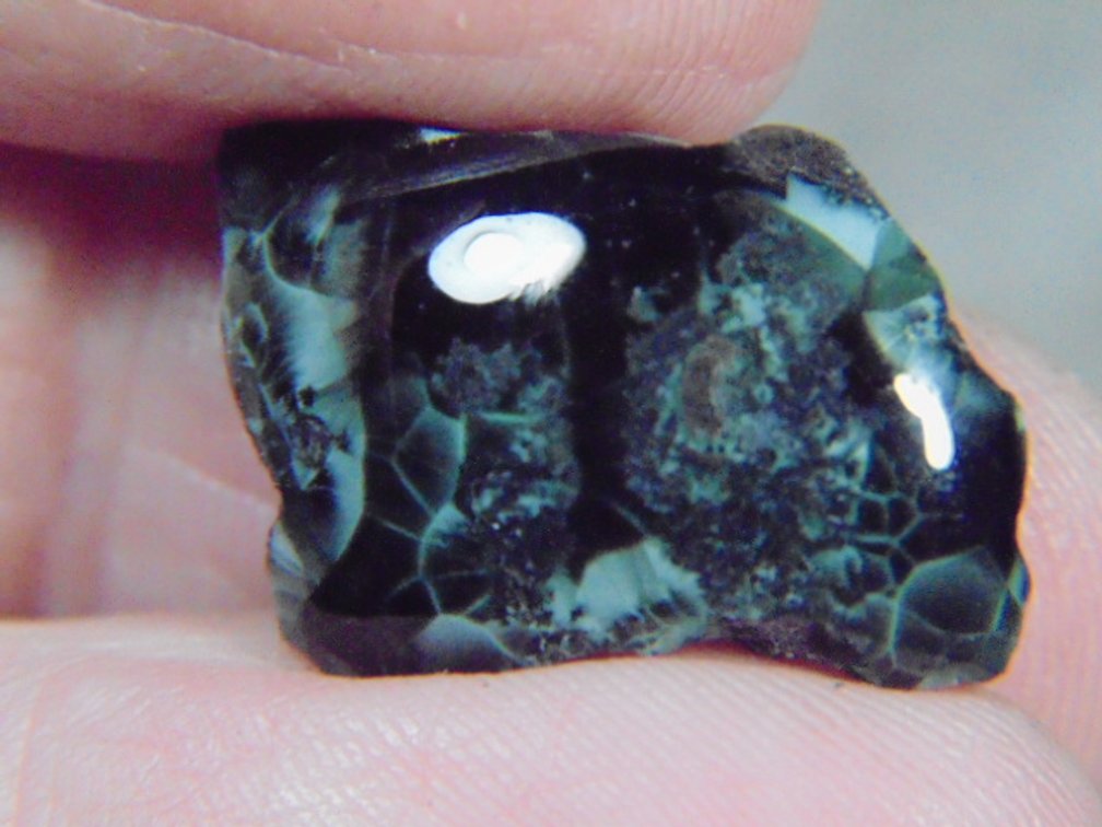 A face polished Greenstone nugget, 2.5 grams