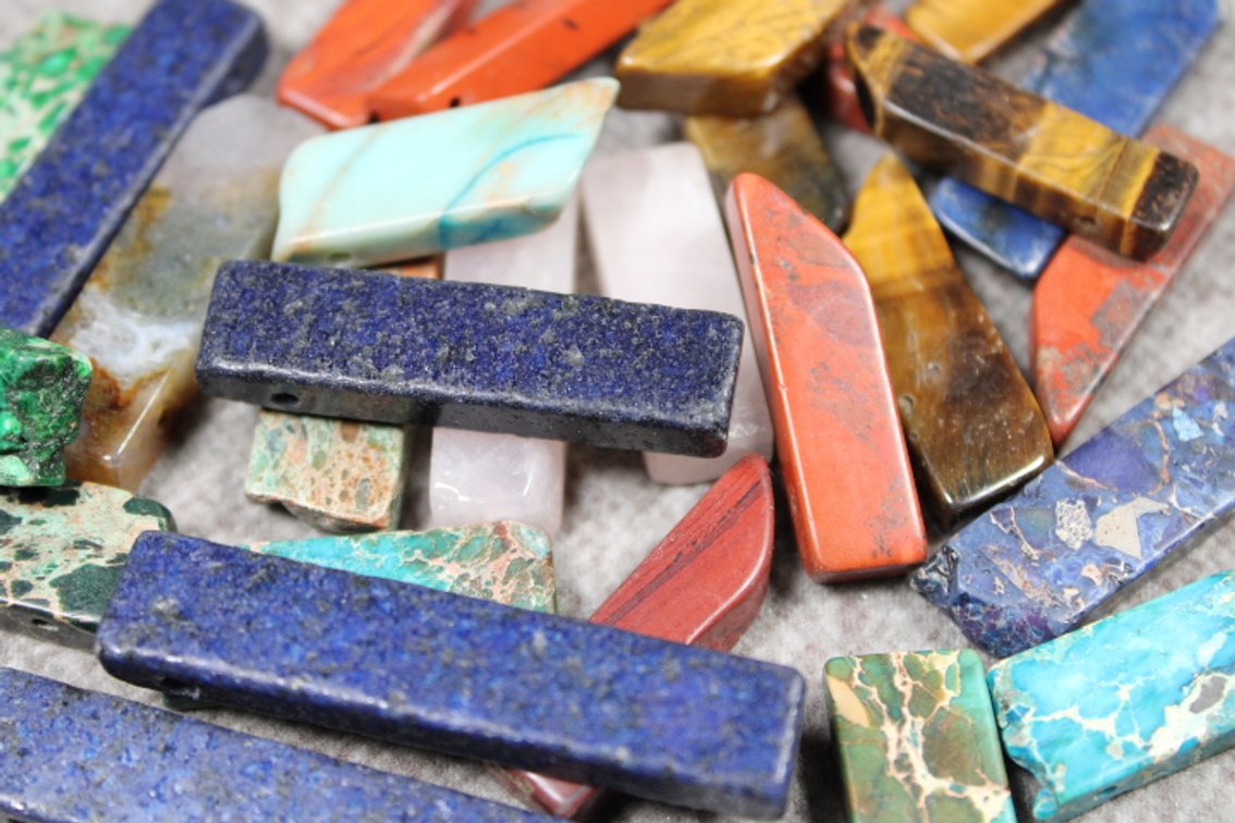 Several long rectangle mixed stone beads, 4.8 ozs
