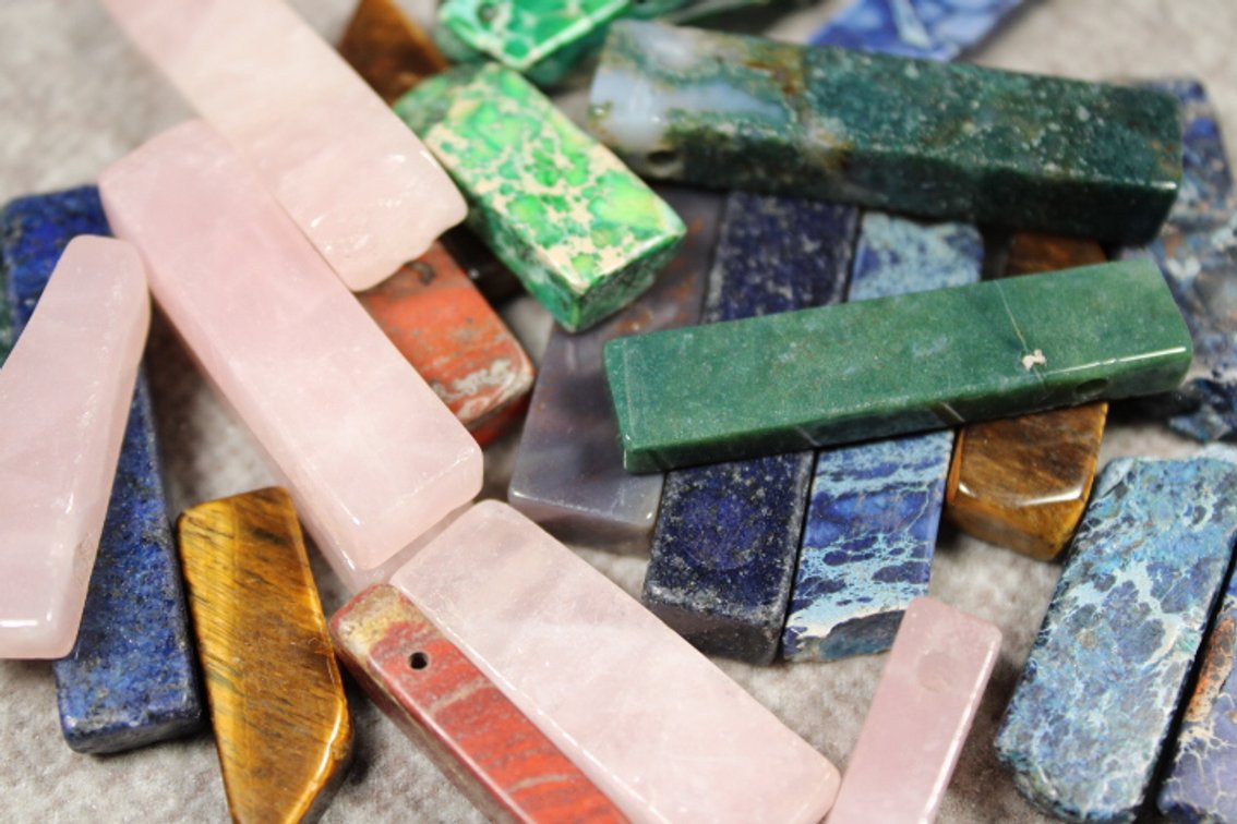 Several long rectangle mixed stone beads, 5 ozs