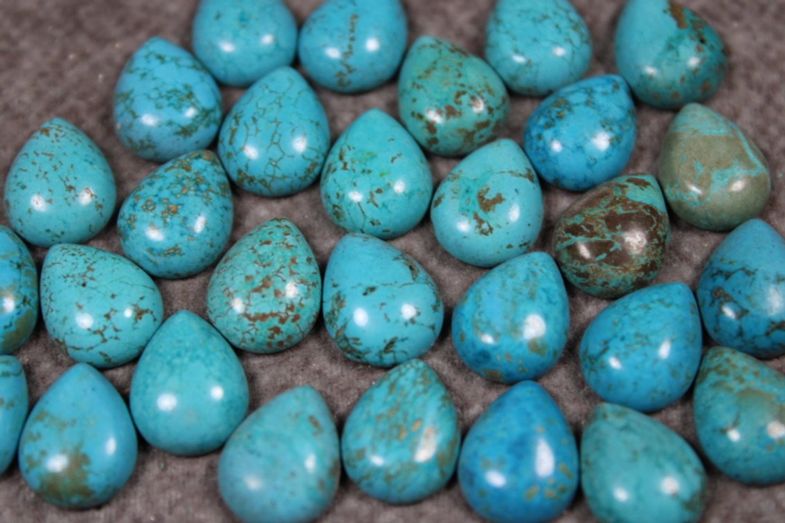 Several natural Turquoise cabs