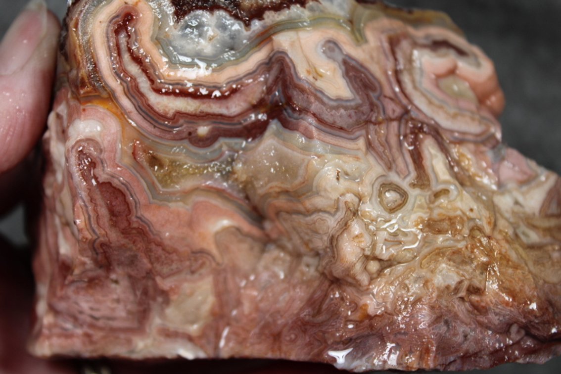 A 1 lb 3 oz piece of Mexican Lace Agate