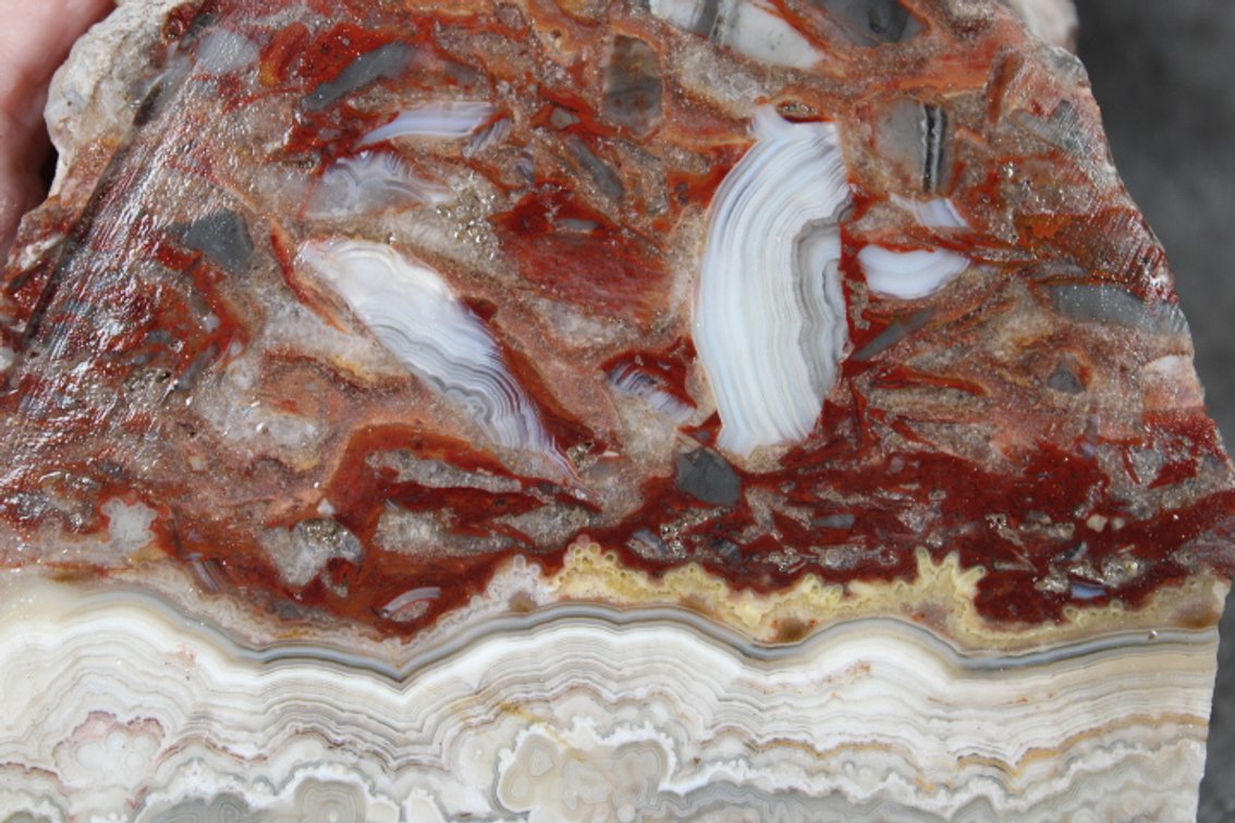 A 3 lb 9 oz piece of Mexican Lace Agate, this is the other half to #483