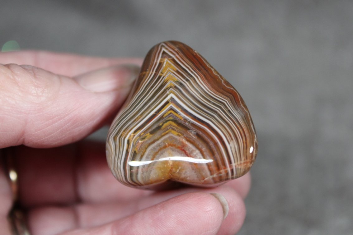 A 1 oz tumbled polished Lake Superior Agate