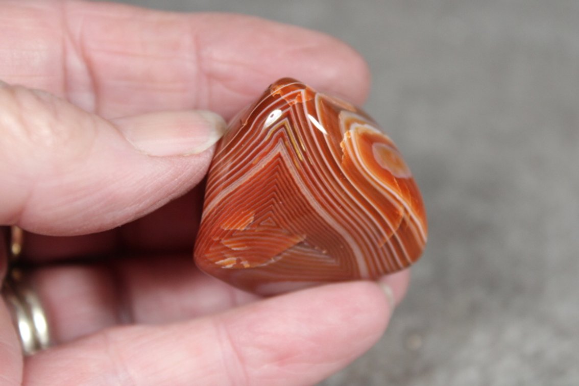 A 1 oz tumbled polished Lake Superior Agate