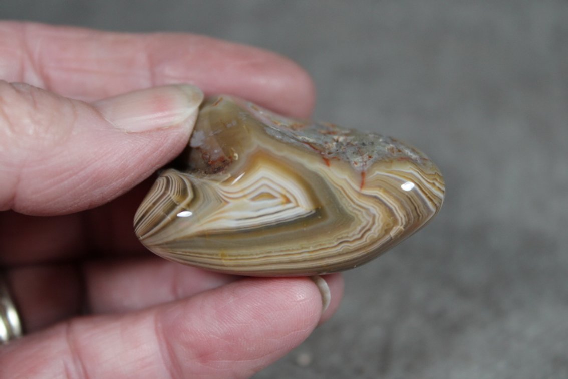 A 1.2 oz tumbled polished Lake Superior Agate