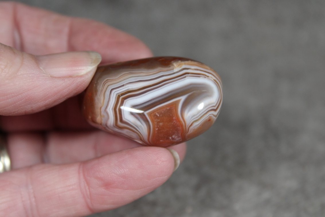 A 1.1 oz tumbled polished Lake Superior Agate