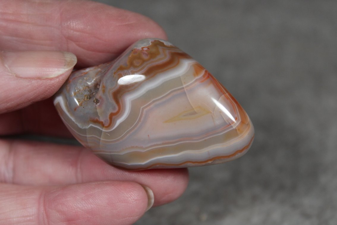 A 1.3 oz tumbled polished Lake Superior Agate