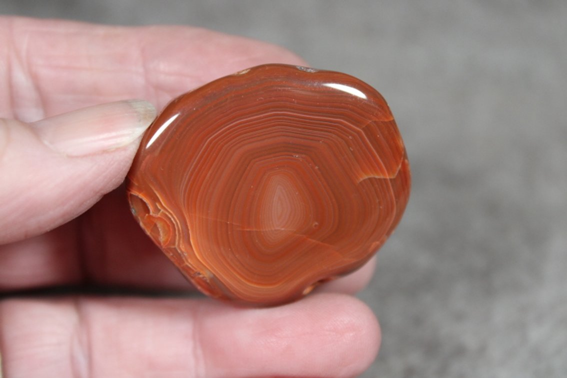 A 1.1 oz tumbled polished Lake Superior Agate