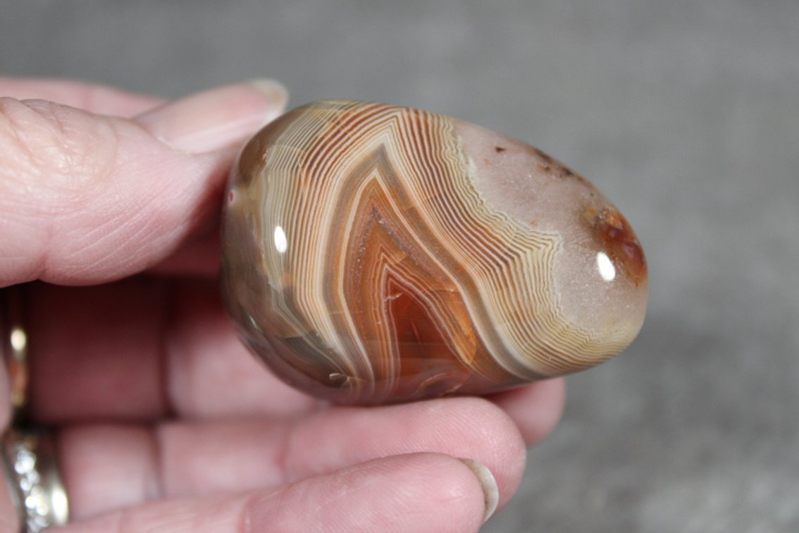 A 1.2 oz tumbled polished Lake Superior Agate