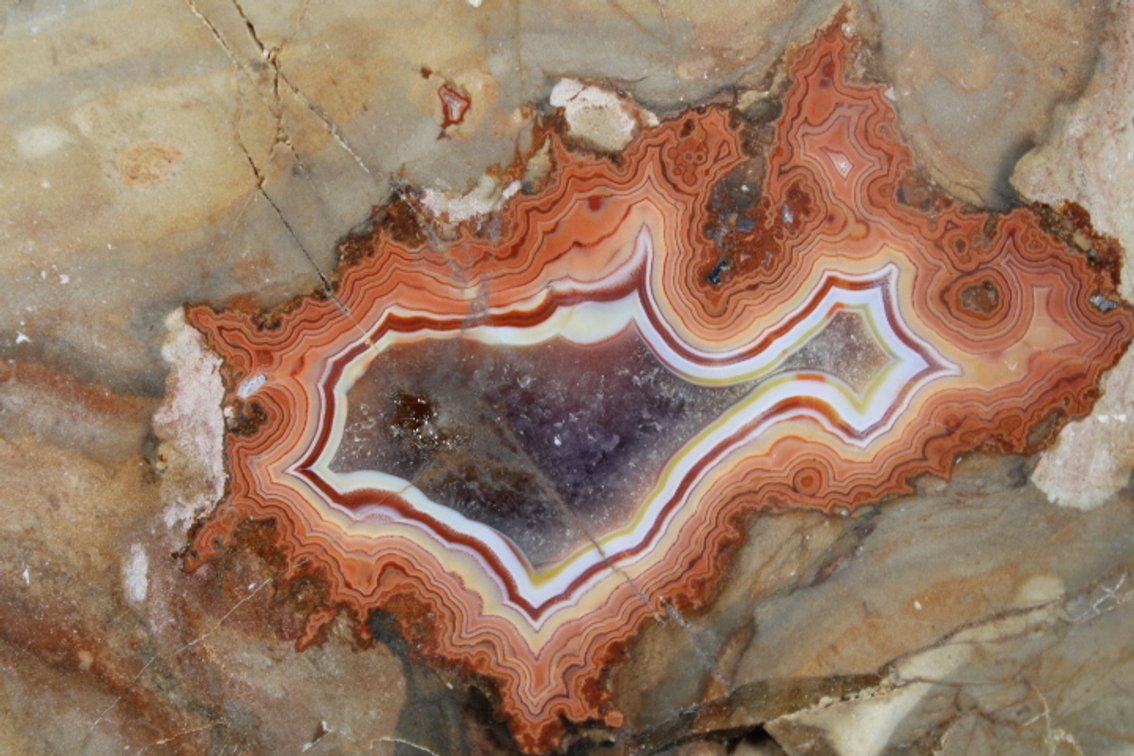 A 3 lb 2 oz face polished Teepee Canyon Agate