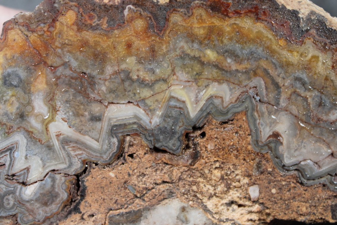 A 4 lb 4 oz piece of Mexican Lace Agate
