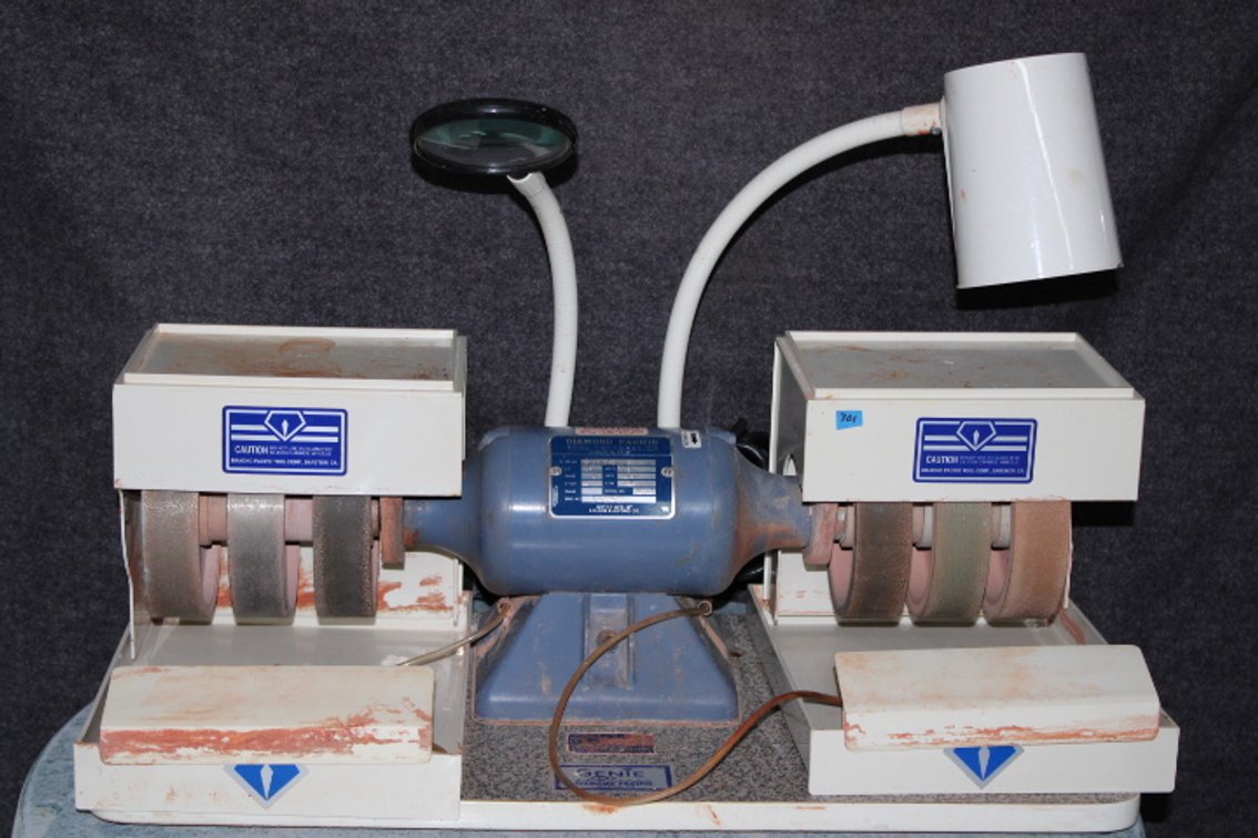 A used Genie with 6 diamond wheels