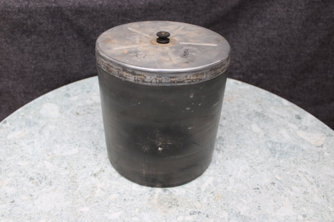 A used Lortone QT 12 barrel, in great condition