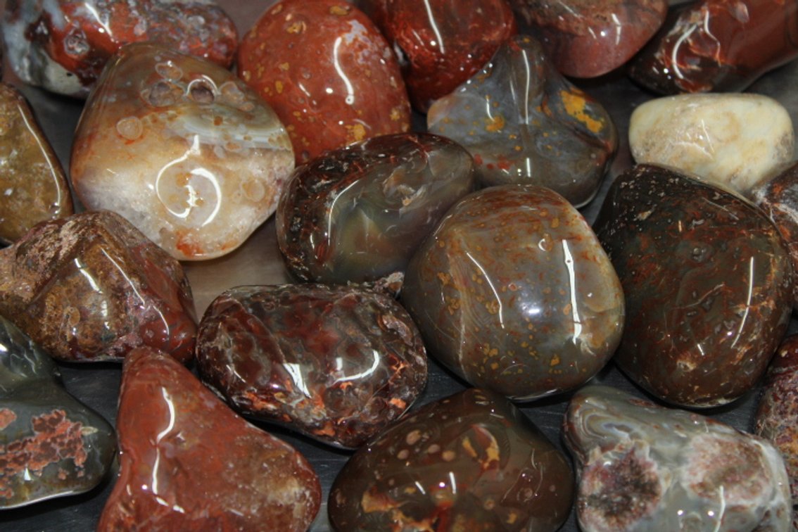 A 6 lb 4 oz flat with polished Lake Superior Agates