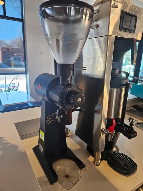 MahlKonig/Hemro Coffee Grinder, Type EK43, Serial 695983, 110V
