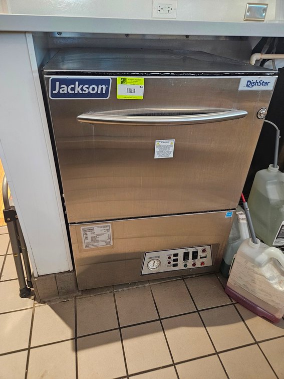 Jackson Dish Washer, Model DISHSTAR LTH, Serial 22K411902, 115V, 24"x24"x34"