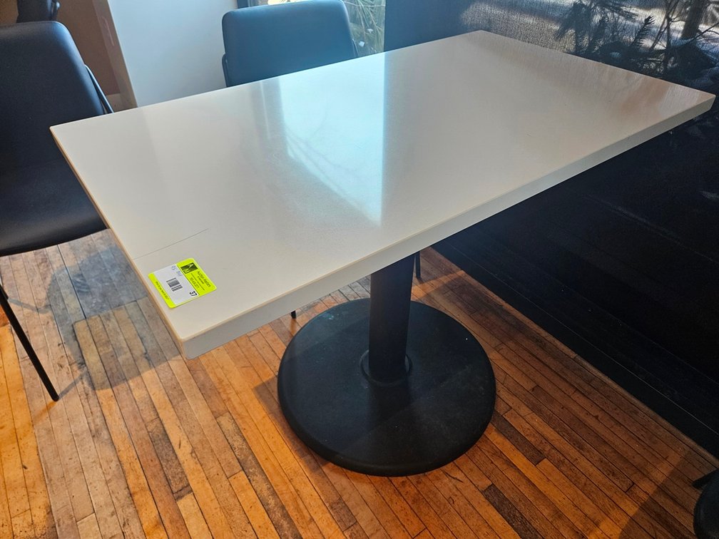 9 Quartz Top Dining Tables: 7 - 30"x24"x30" and 2 - 42"x24"x30"