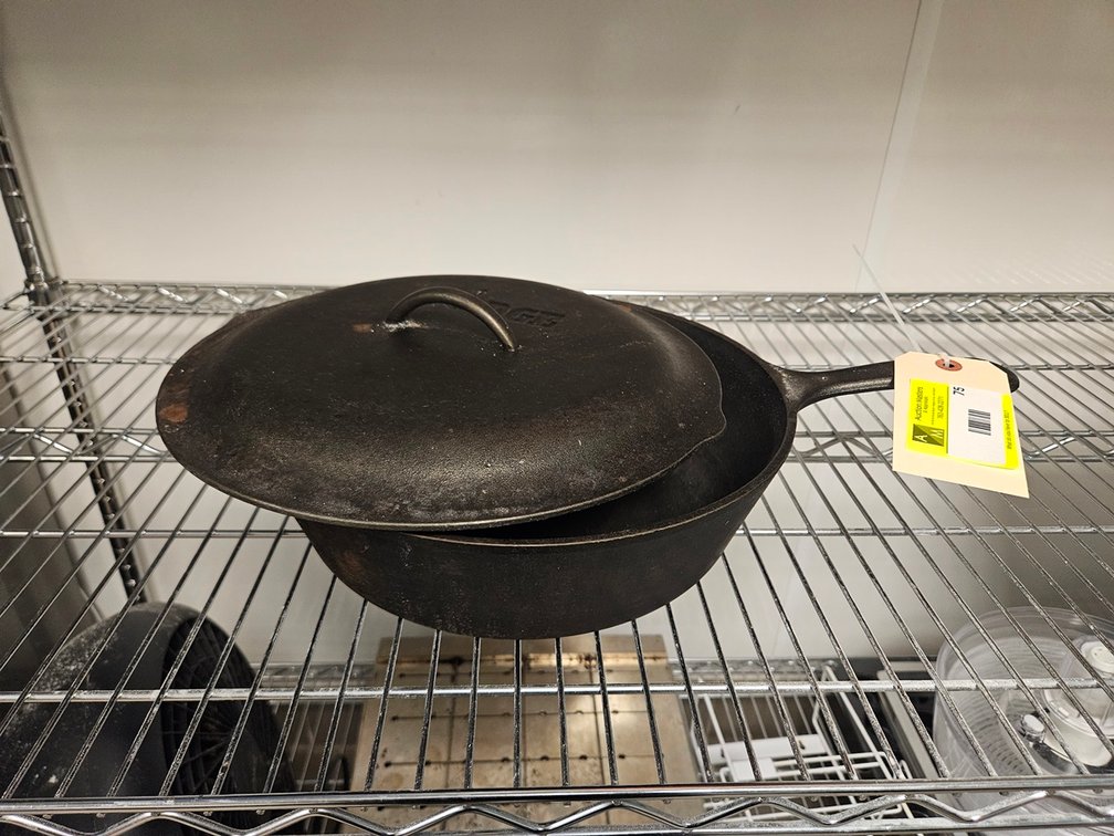 Lodge 12" Cast Iron Pan with Lid