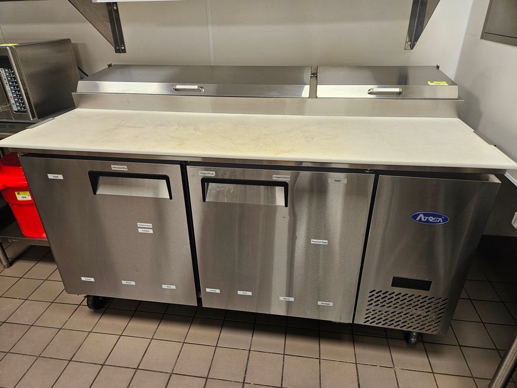 Atosa Refrigerated Pizza Prep Table on Wheels, Model MPF8202GR, 115V, 67"x34"x43"