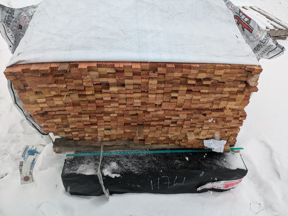 Douglas Fir 1"x2" S4S EE, Kiln Dried, Grade: Outs, 3840 Linear Feet, 4' Lengths