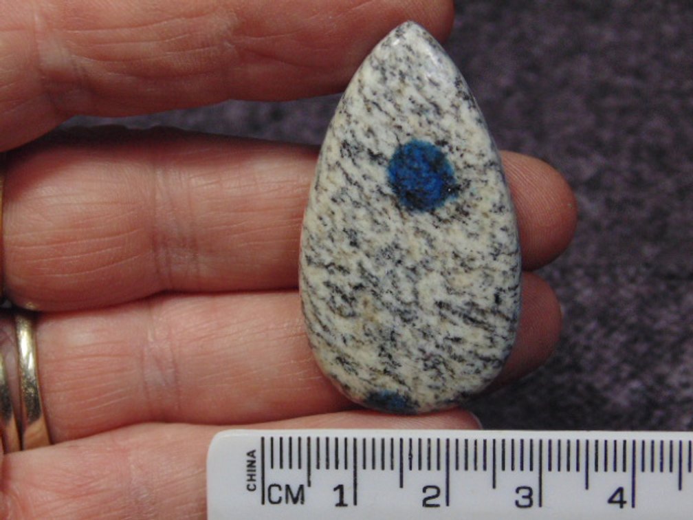 A teardrop K2 cab, weighs 11 grams