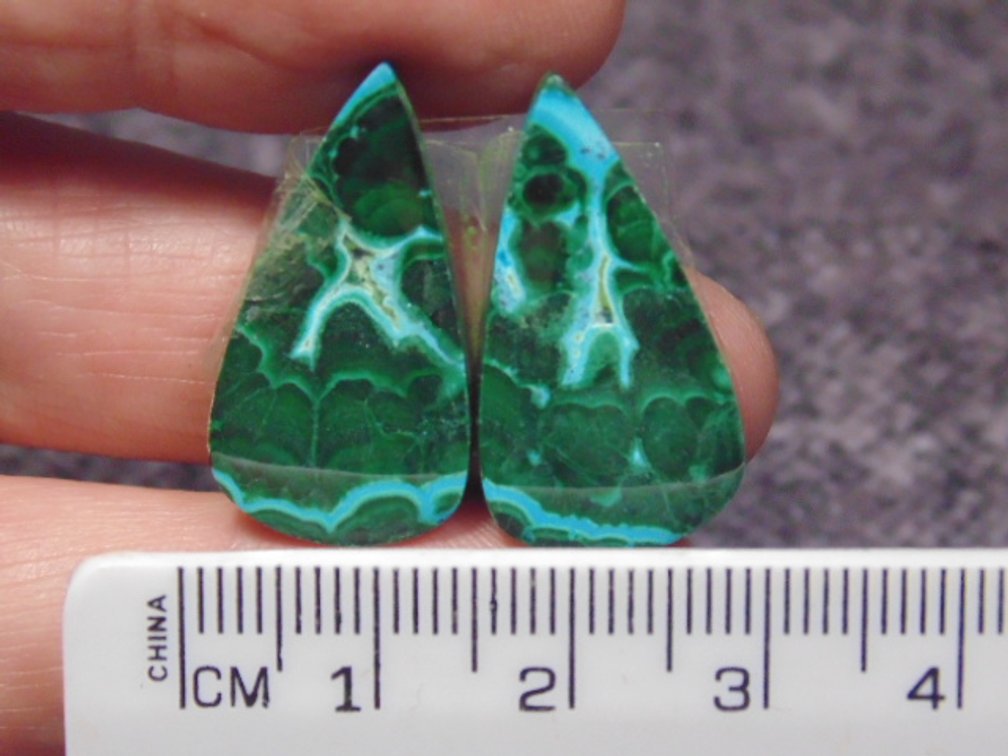 A pair of matching teardrop Malachite/Chrysocolla cabs, weighs 5.8 grams