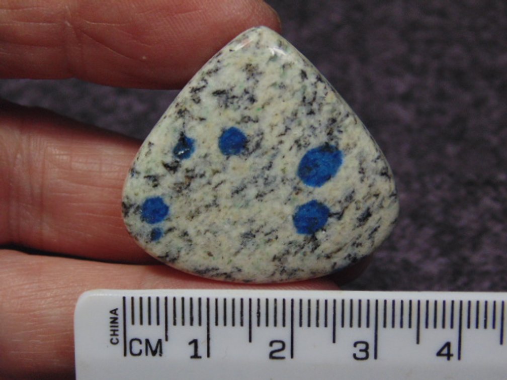 A teardrop K2 cab, weighs 8.2 grams